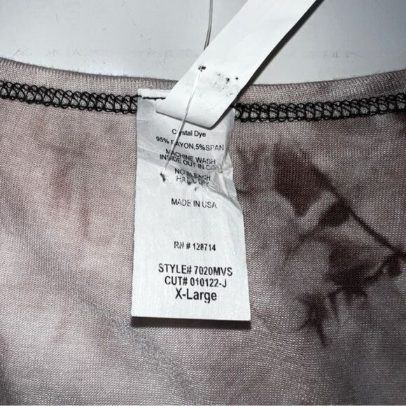 Liberty Wear Smooth As Aged Whiskey Graphic Tie-Dye V-Neck T-Shirt Womens Sz XL - Picture 5 of 7